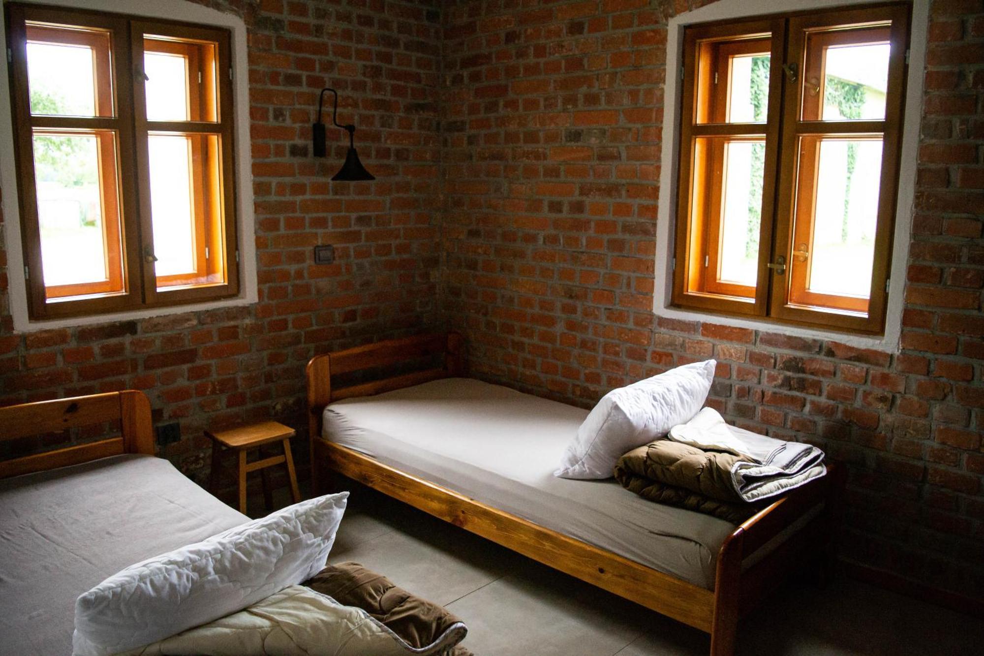 Agroturystyka Borow - Pokoje Prusice Extérieur photo