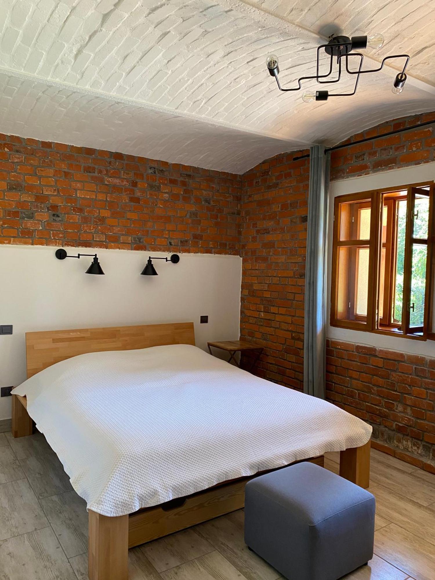 Agroturystyka Borow - Pokoje Prusice Extérieur photo